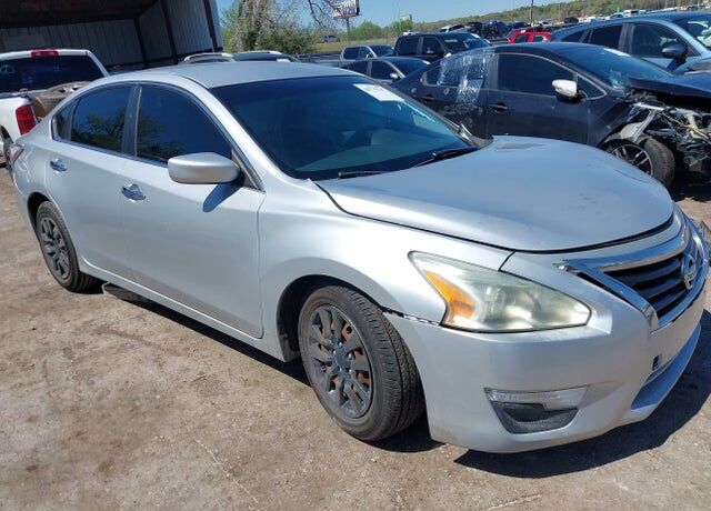 2015 NISSAN Altima