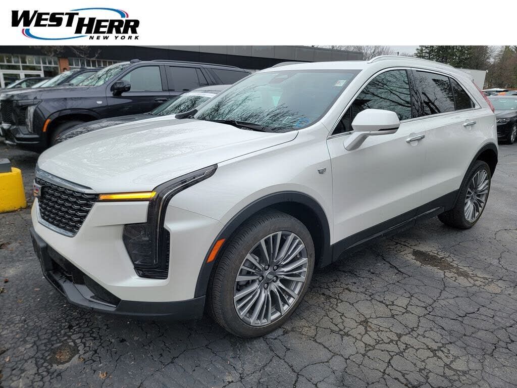 2024 CADILLAC XT4
