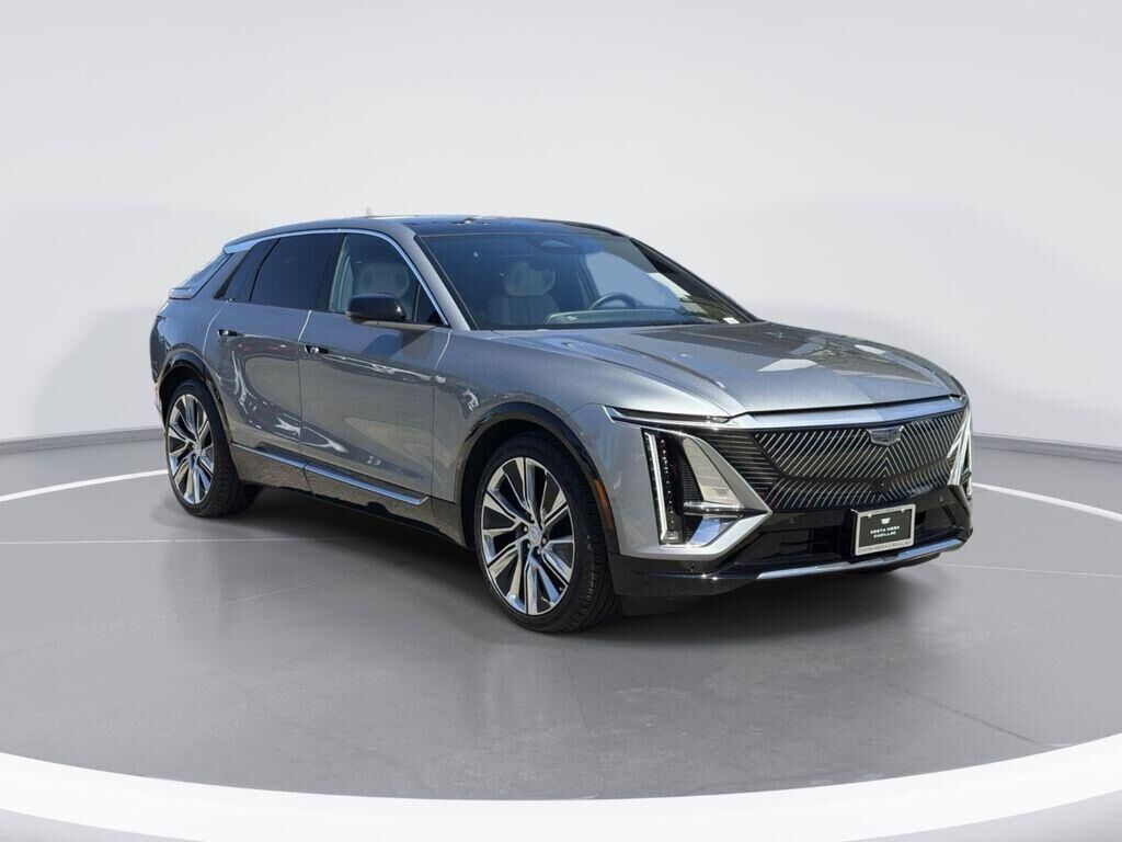 2024 CADILLAC Lyriq