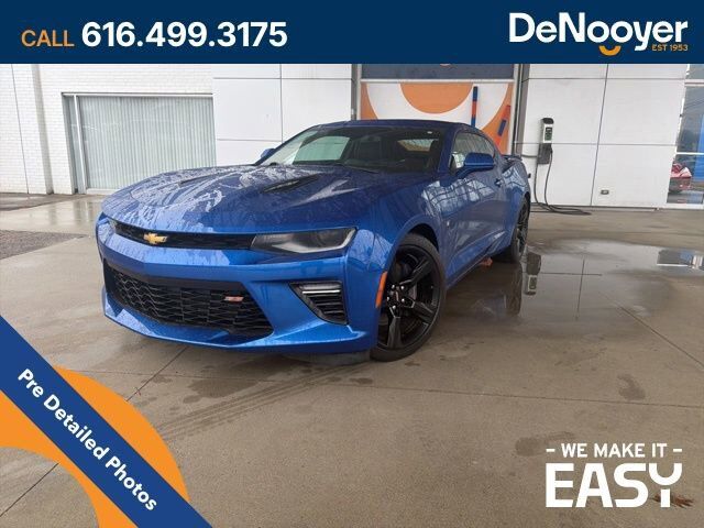 2017 CHEVROLET Camaro