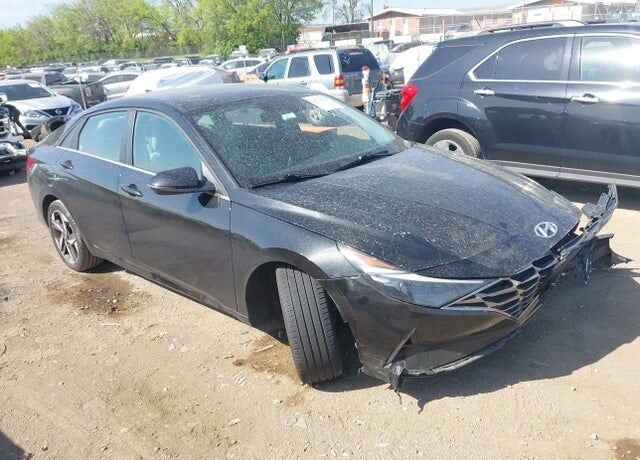2021 HYUNDAI Elantra