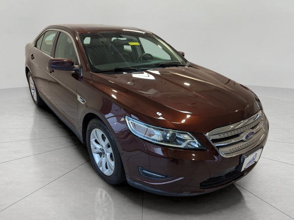 2012 FORD Taurus
