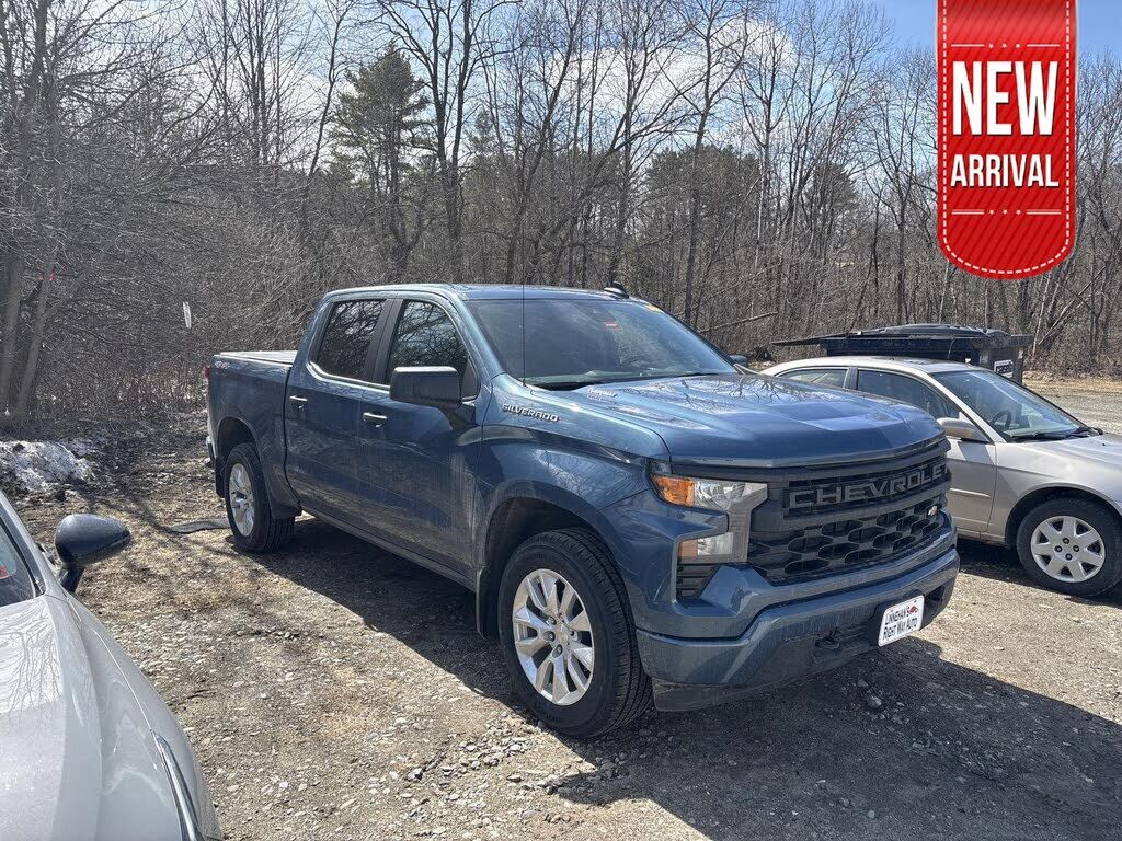 2024 CHEVROLET Silverado