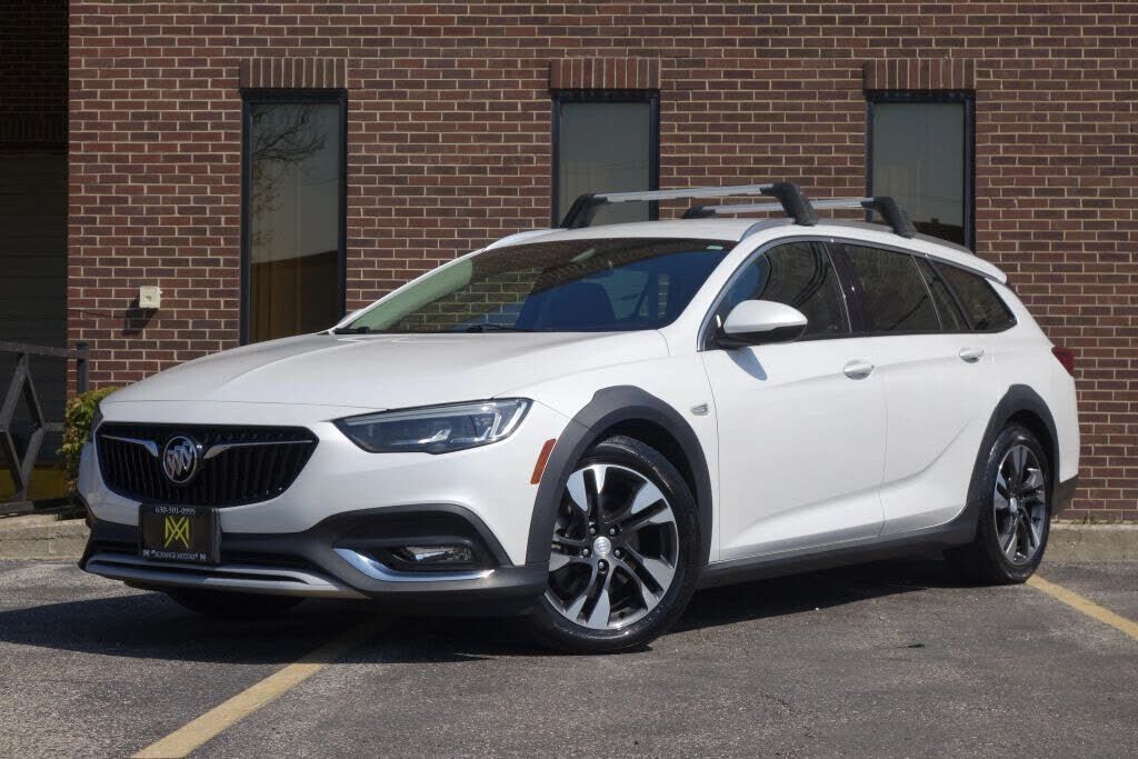 2019 BUICK Regal TourX