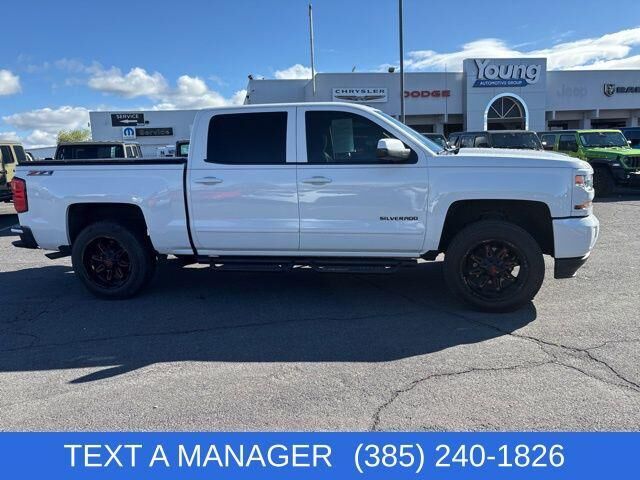 2017 CHEVROLET Silverado