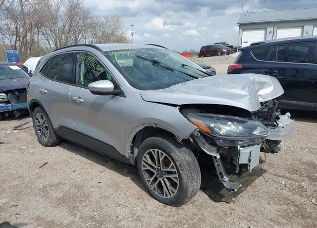 2020 FORD Escape