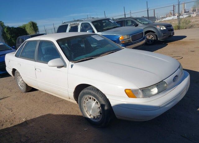 1995 FORD Taurus