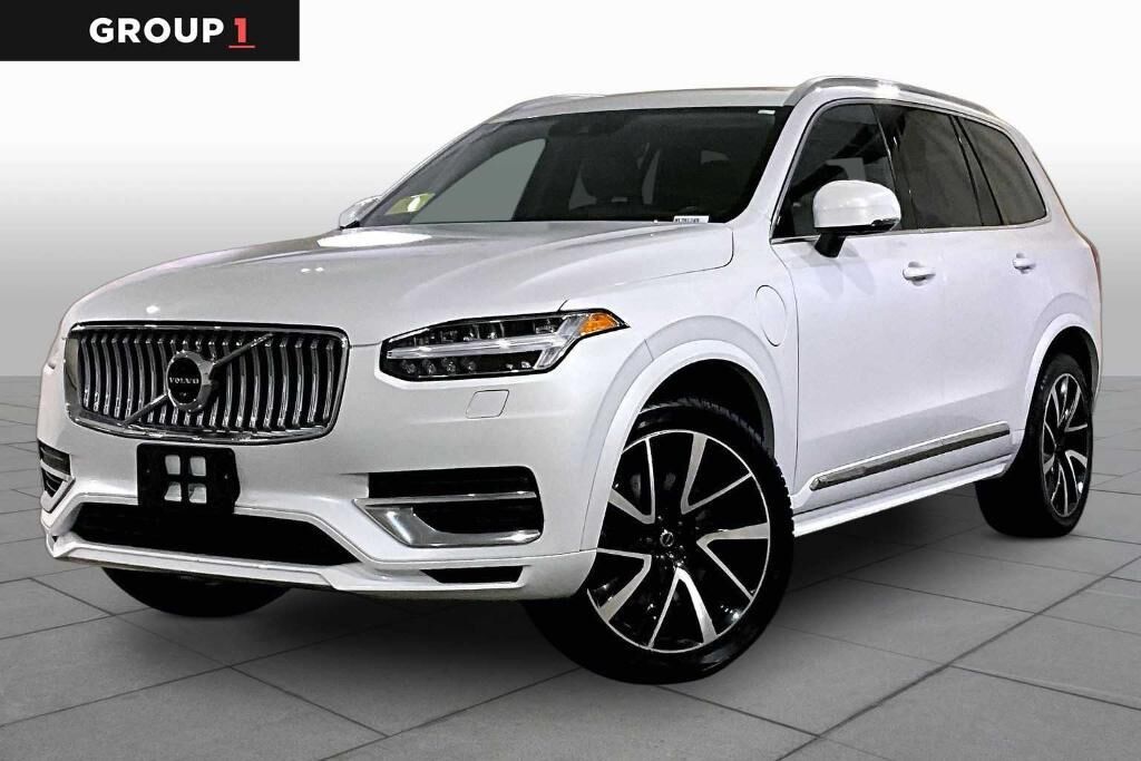 2021 VOLVO XC90
