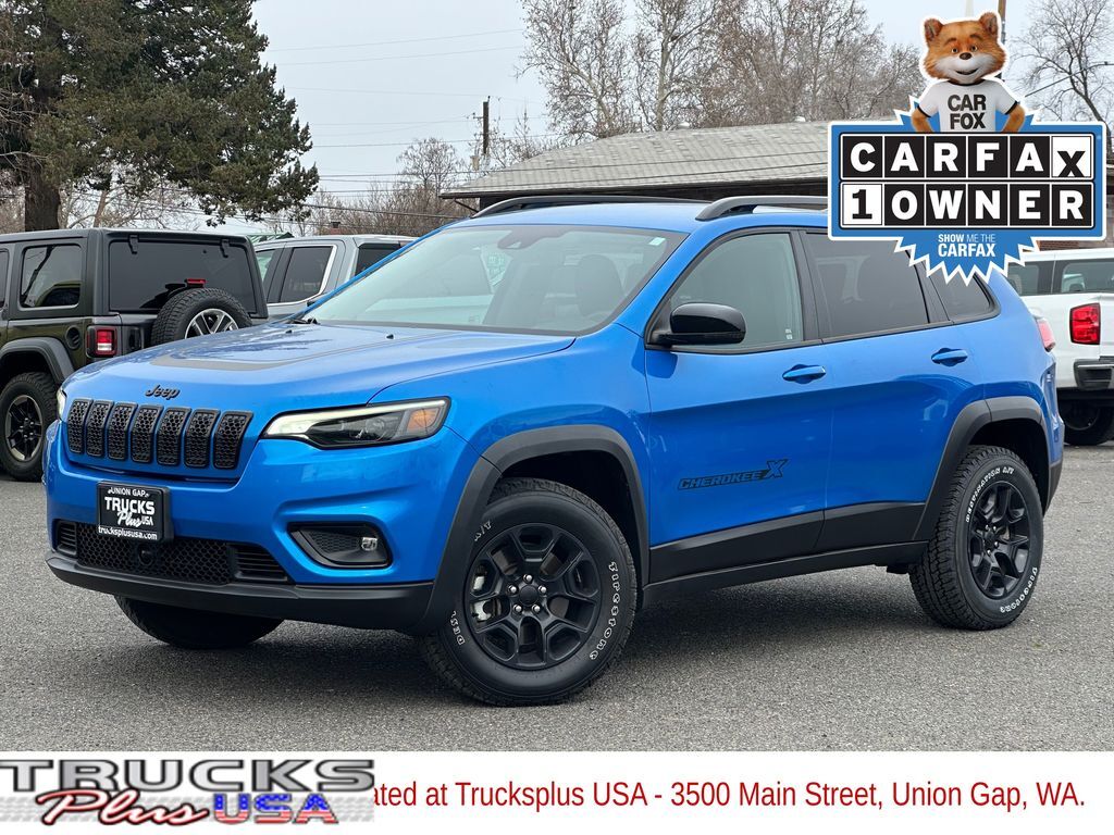 2022 JEEP Cherokee