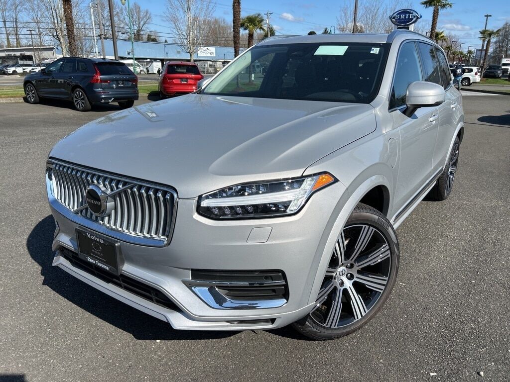 2025 VOLVO XC90