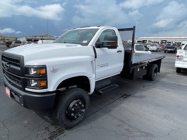 2024 GMC Silverado Medium Duty