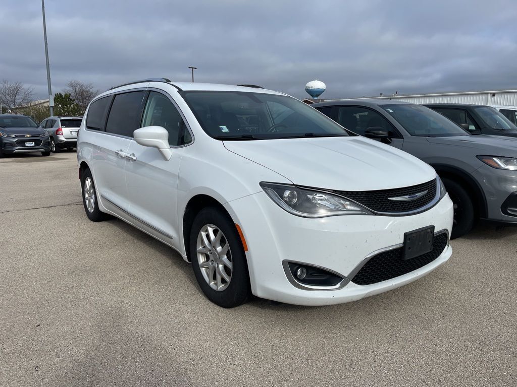 2020 CHRYSLER Pacifica