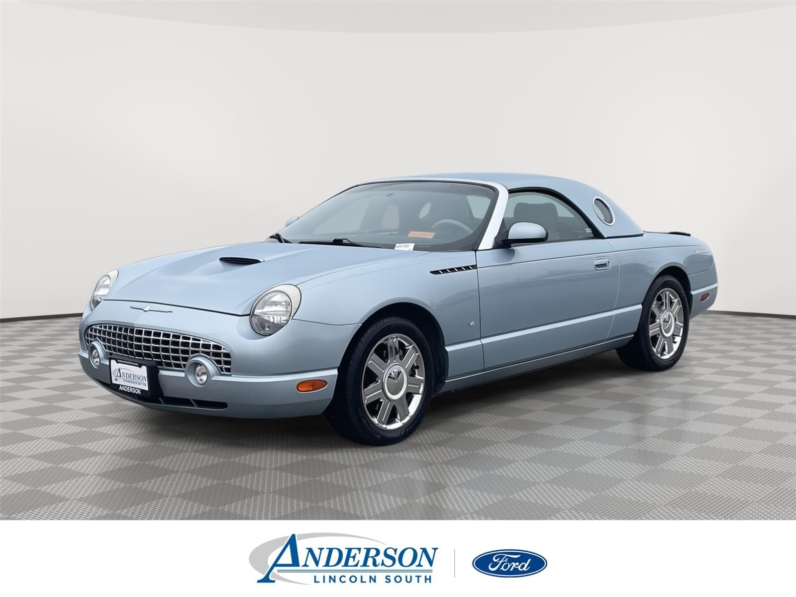 2004 FORD Thunderbird