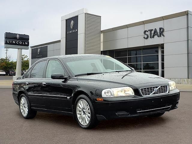 2004 VOLVO S80