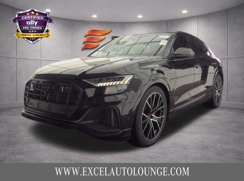 2023 AUDI Q8
