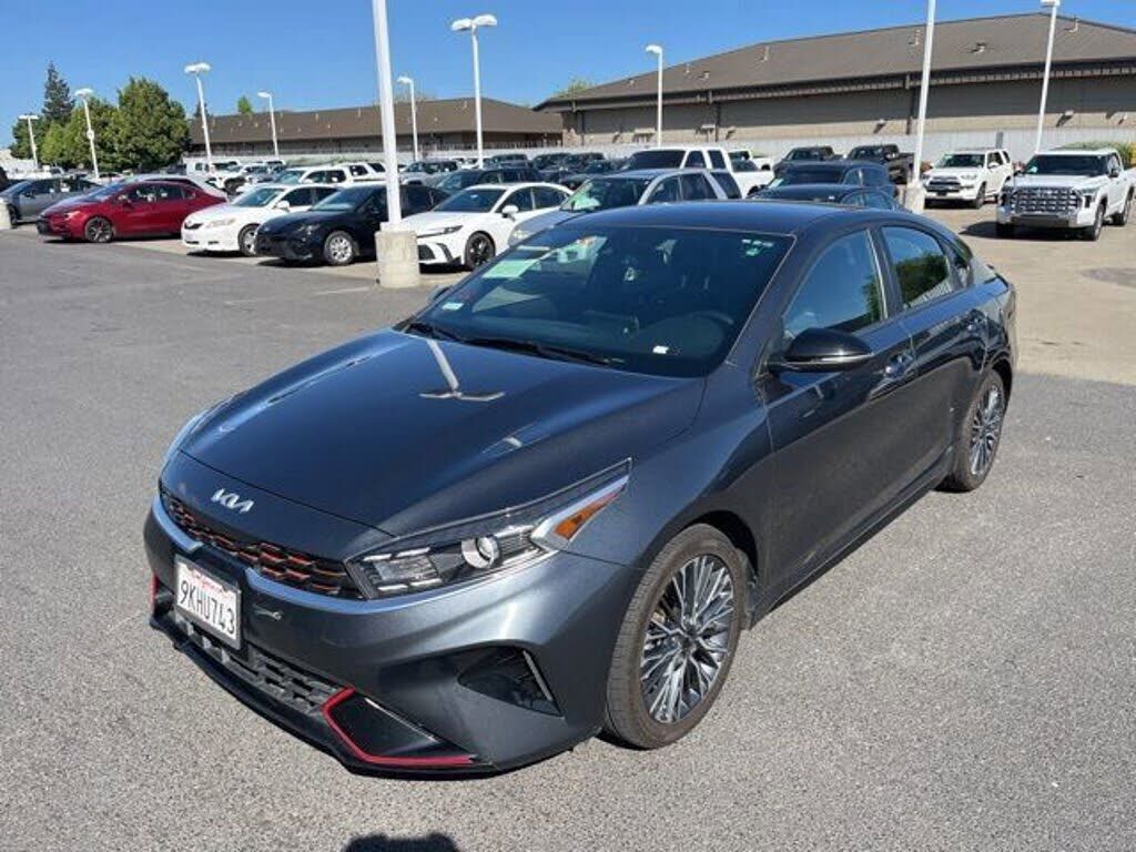 2024 KIA Forte
