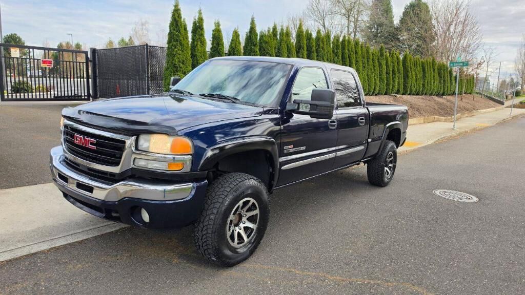 2005 GMC Sierra