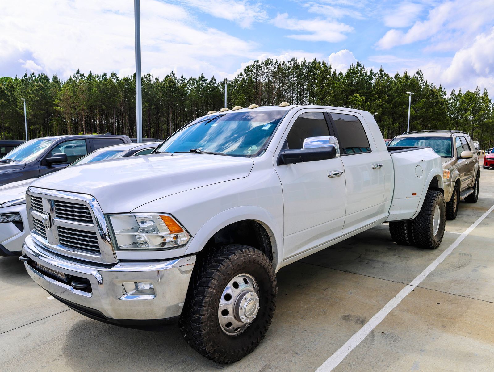 2012 DODGE Ram