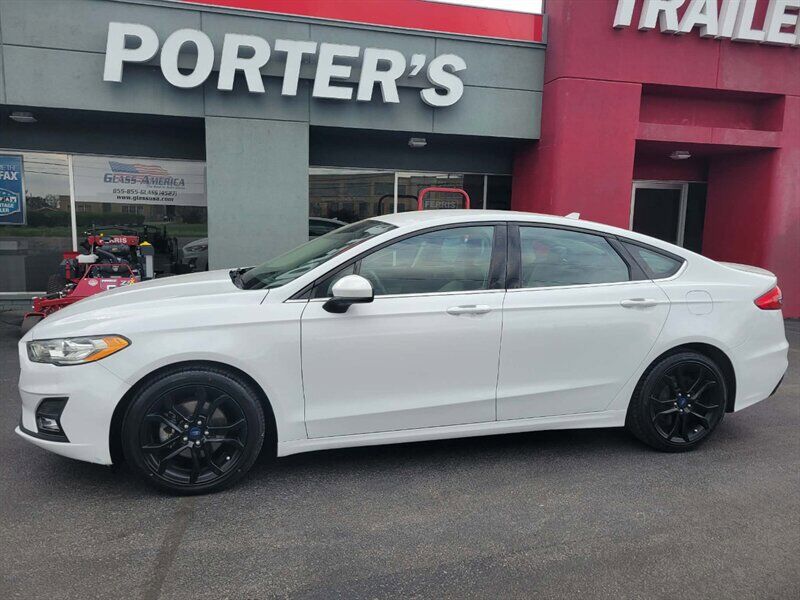 2019 FORD Fusion