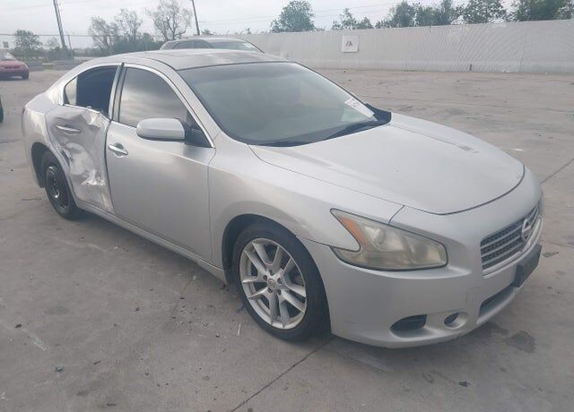 2009 NISSAN Maxima