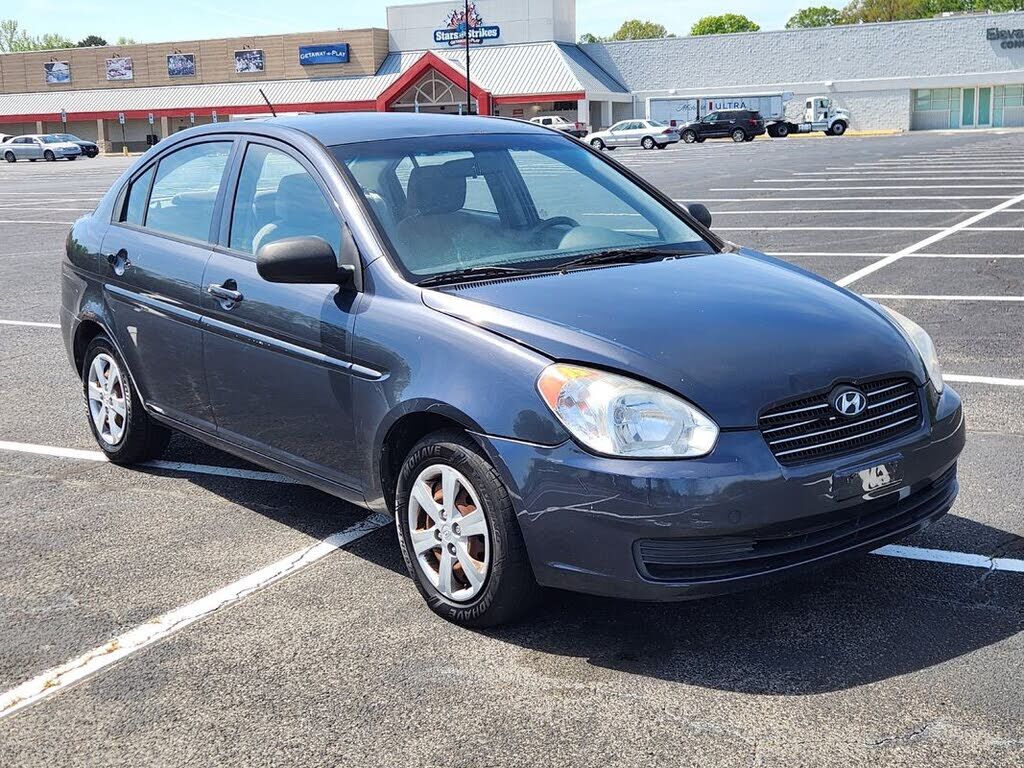 2010 HYUNDAI Accent