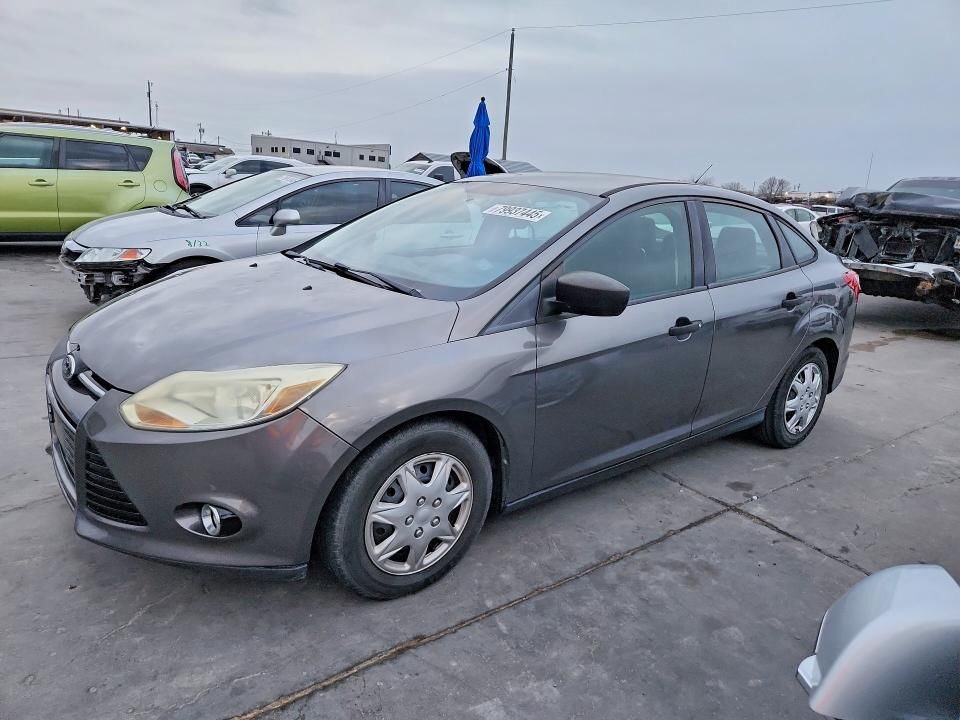 2013 FORD Focus