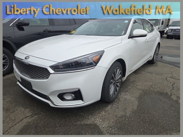 2017 KIA Cadenza