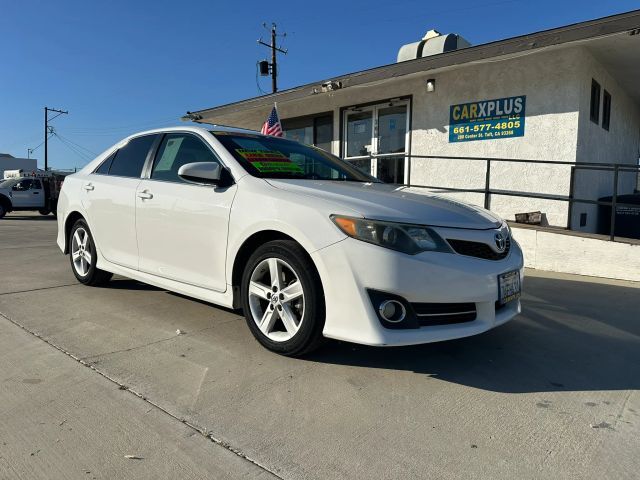 2013 TOYOTA Camry