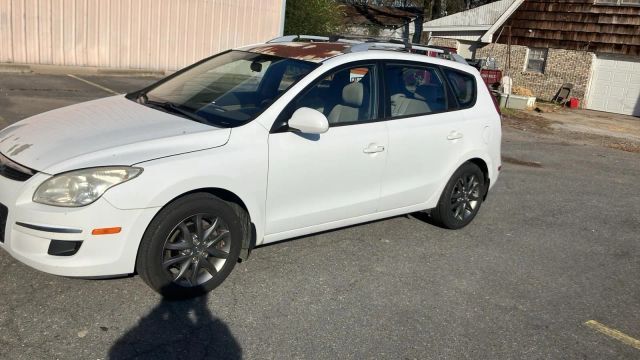 2012 HYUNDAI Elantra