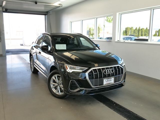 2025 AUDI Q3