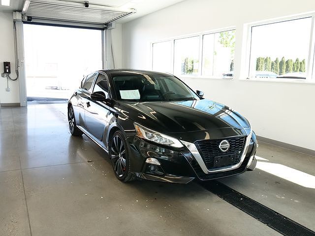 2022 NISSAN Altima