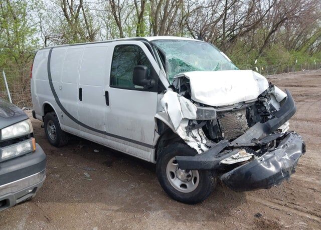 2021 CHEVROLET Express