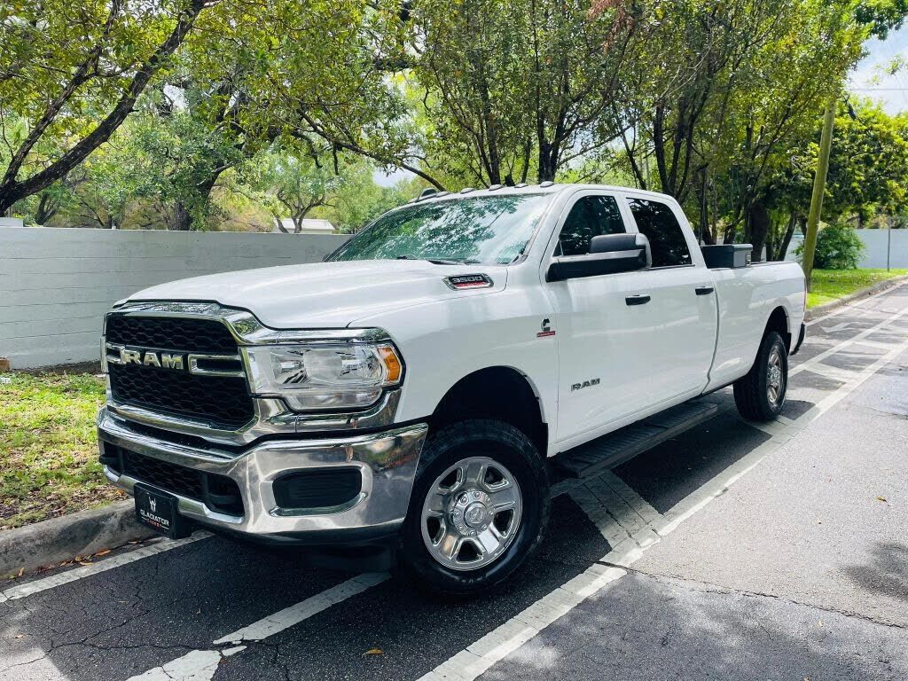 2022 RAM 3500