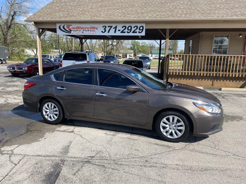 2017 NISSAN Altima
