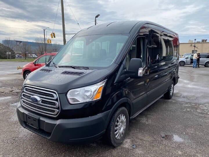 2017 FORD Transit