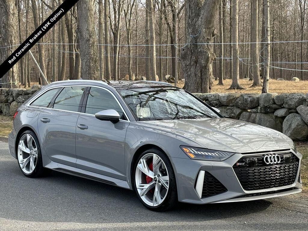 2021 AUDI RS6