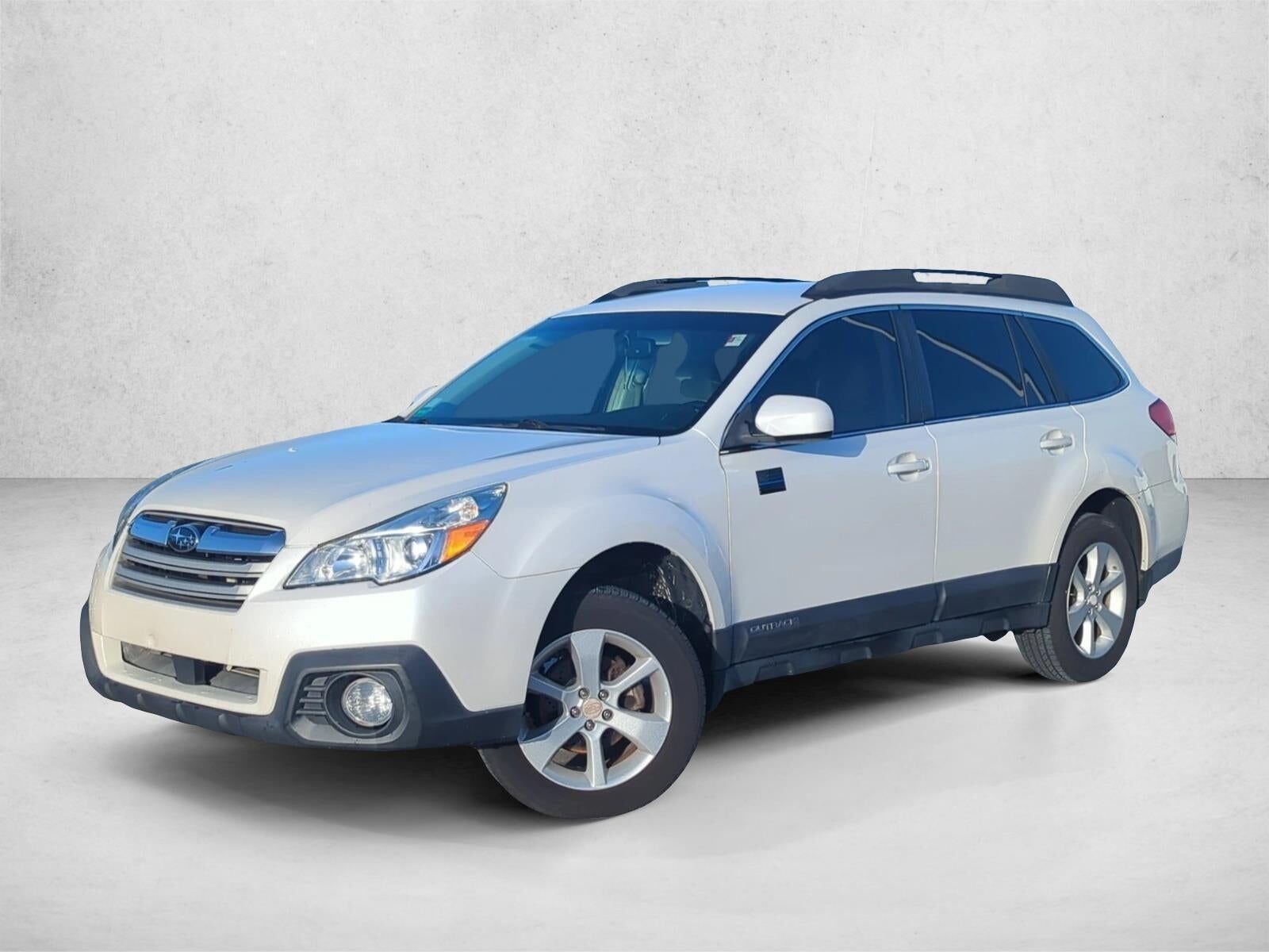 2014 SUBARU Outback