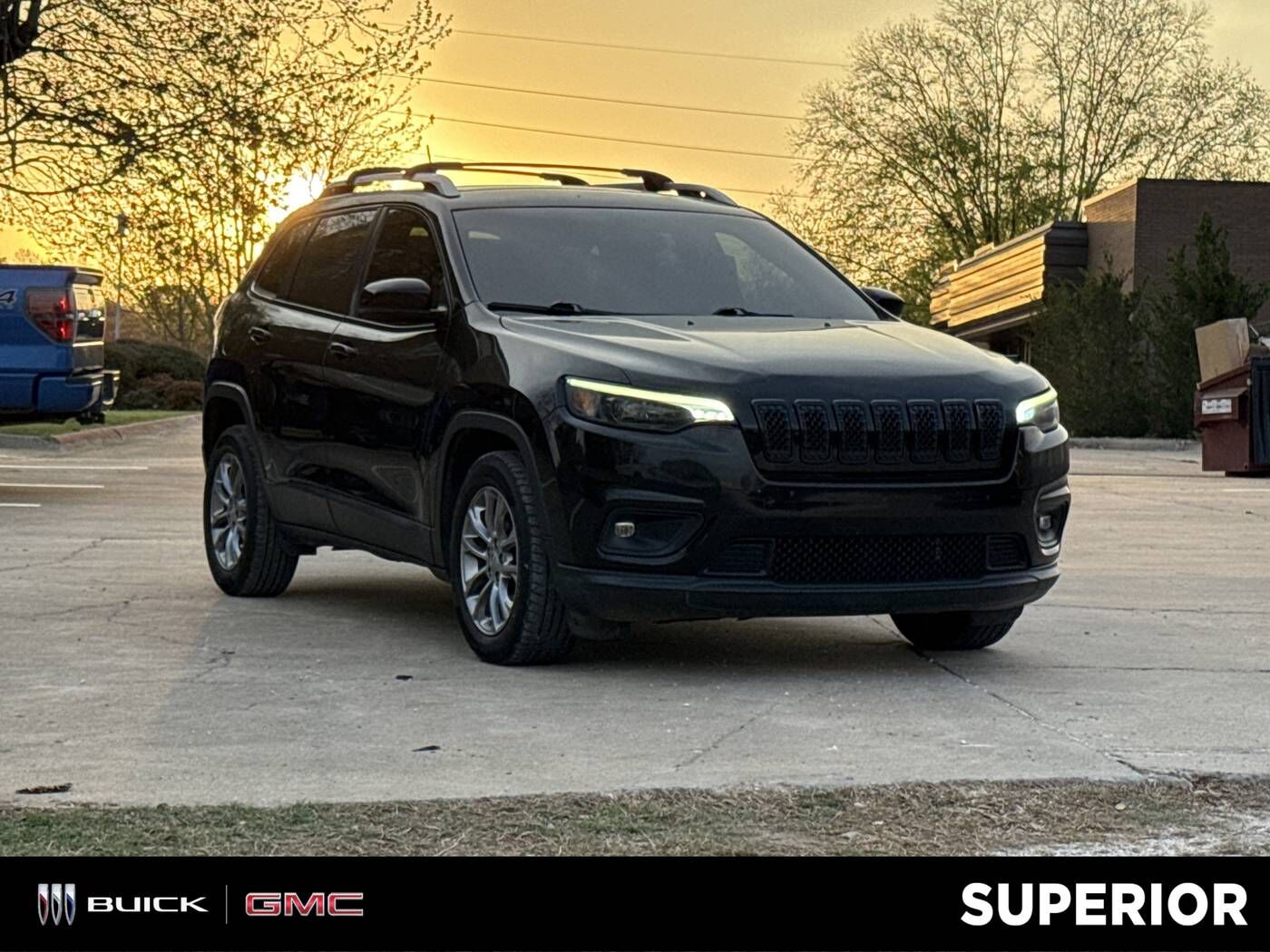 2020 JEEP Cherokee