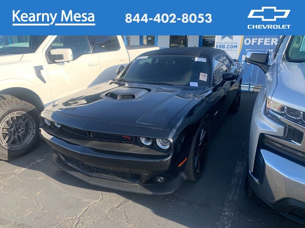 2020 DODGE Challenger