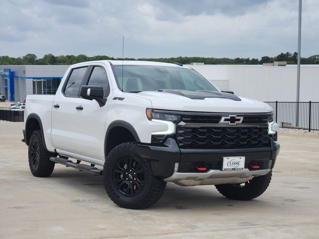 2024 CHEVROLET Silverado