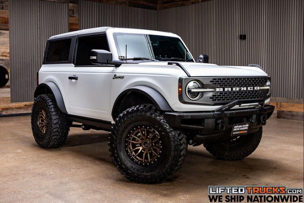 2023 FORD Bronco