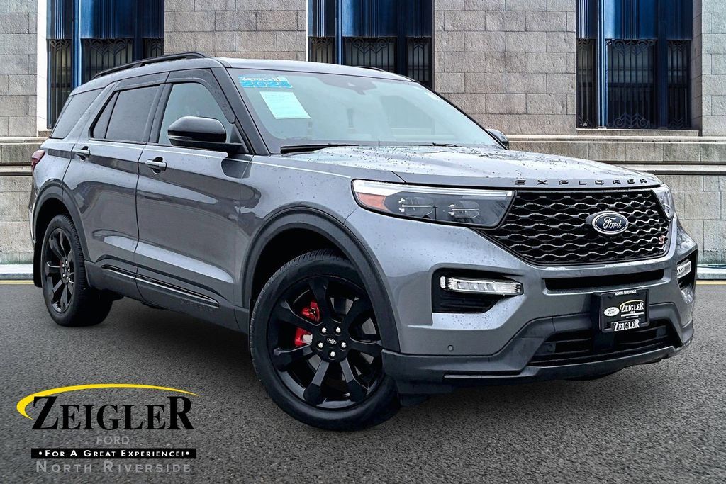 2024 FORD Explorer
