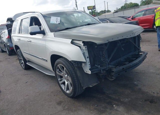 2015 CADILLAC Escalade