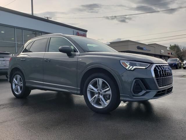 2022 AUDI Q3