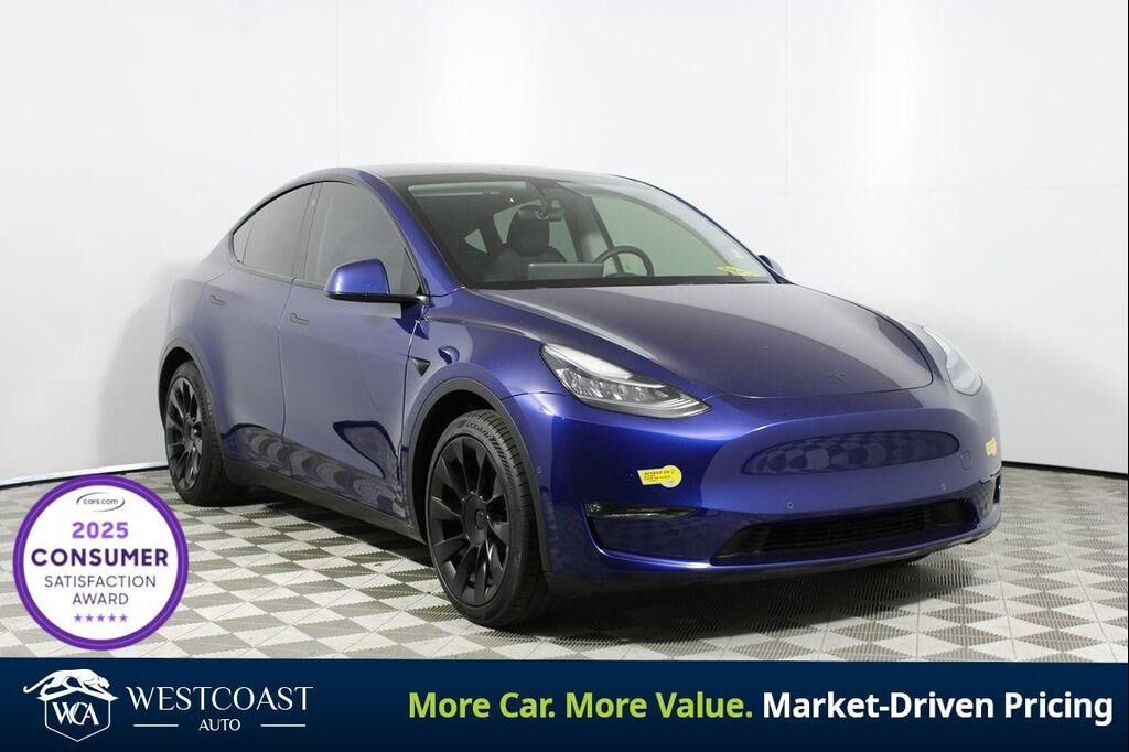 2021 TESLA Model Y