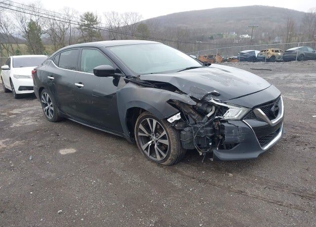 2016 NISSAN Maxima