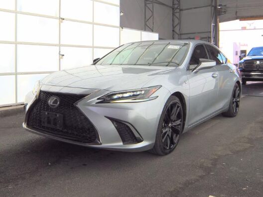 2022 LEXUS ES