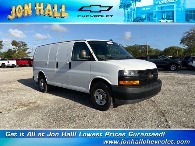 2021 CHEVROLET Express
