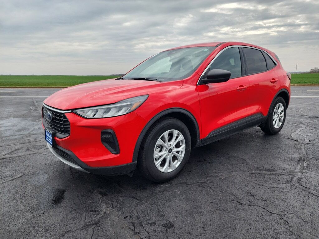 2024 FORD Escape