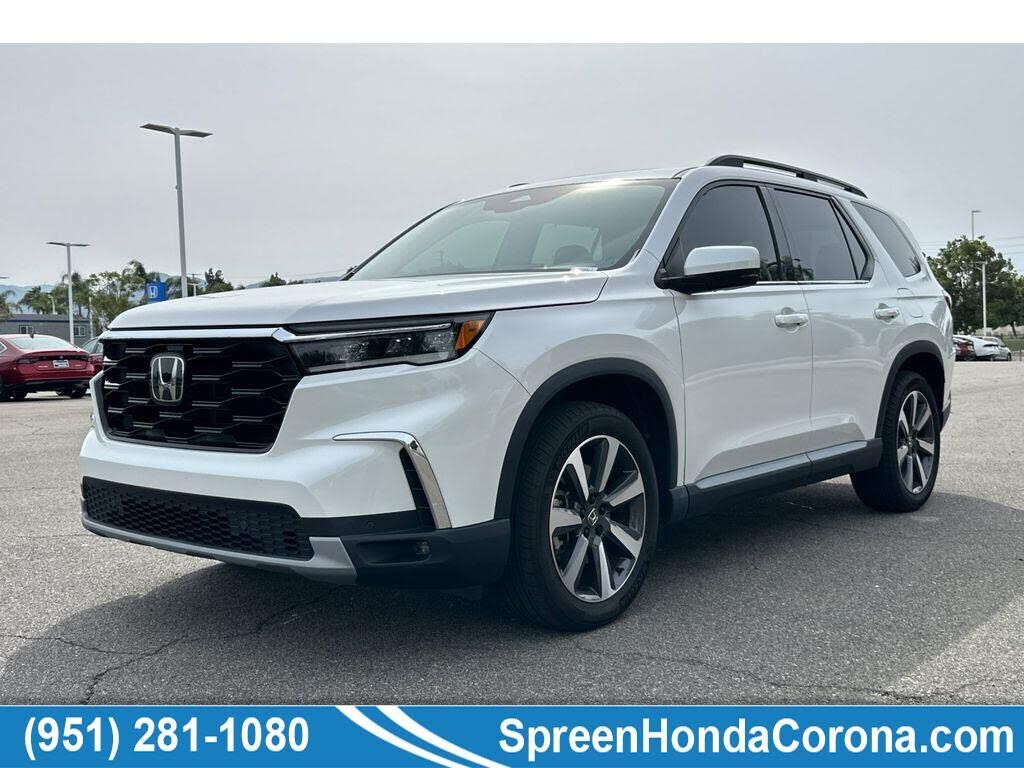 2023 HONDA Pilot